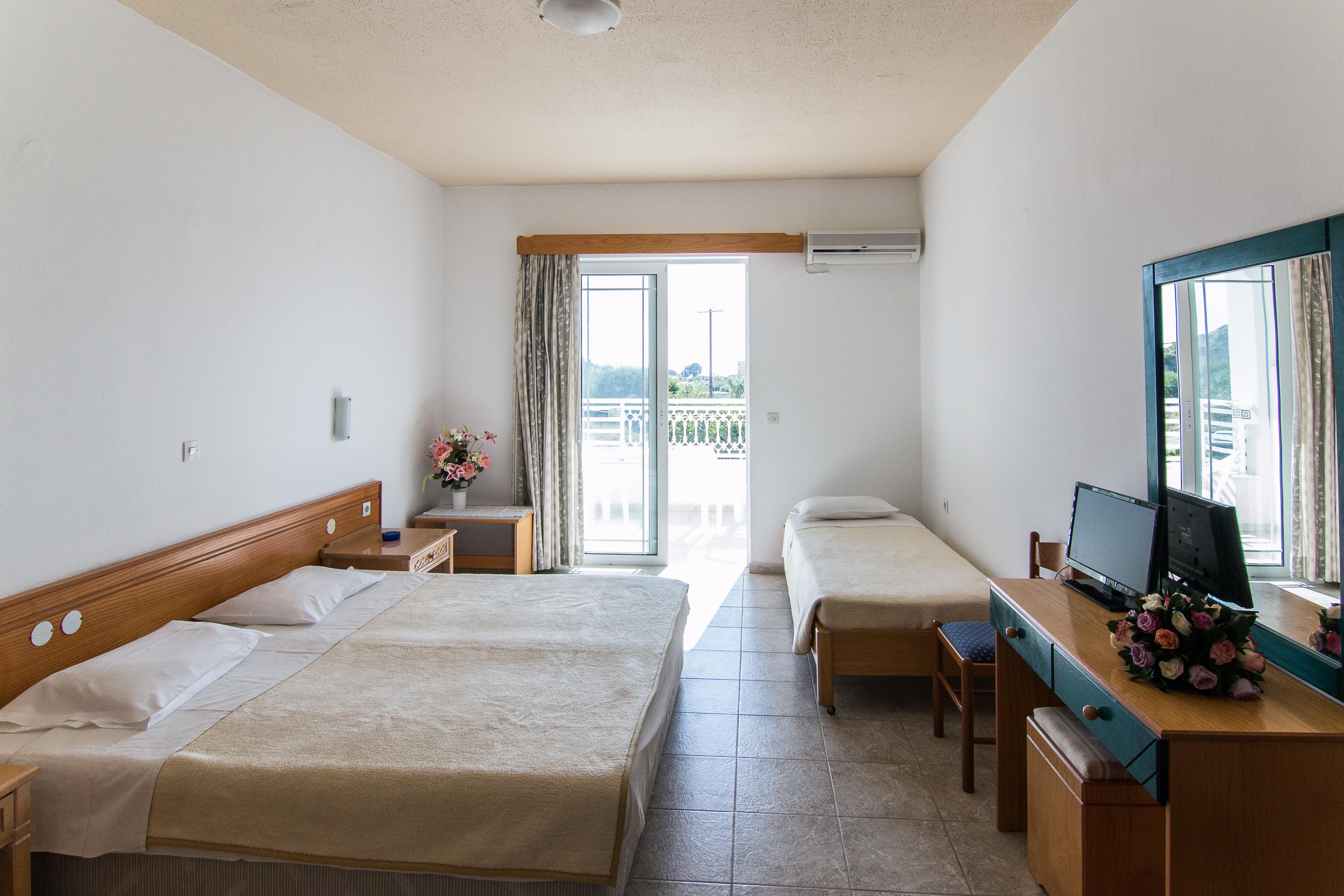 Faliraki Dream Studios & Apartments ภายนอก รูปภาพ