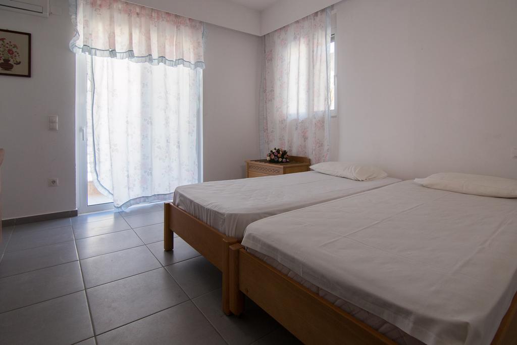 Faliraki Dream Studios & Apartments ภายนอก รูปภาพ